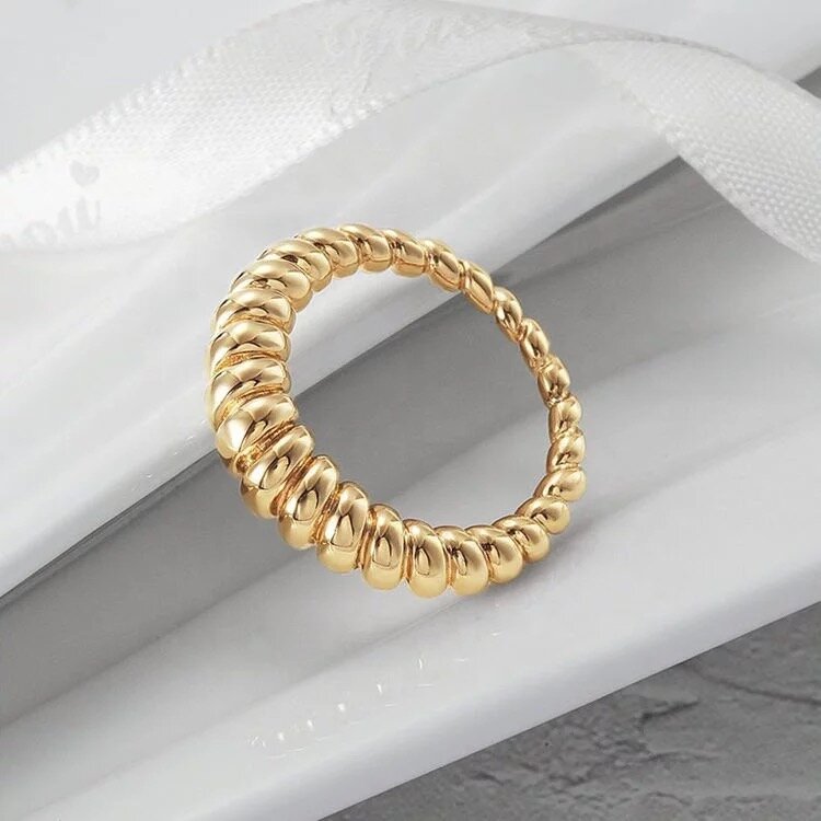 Crescent Ring