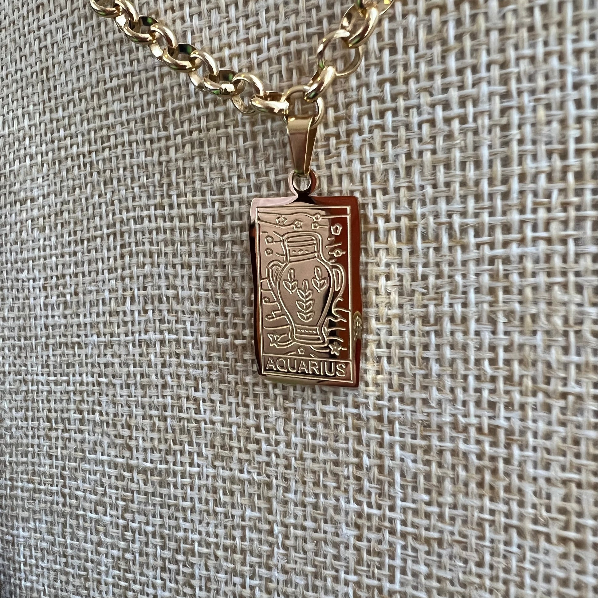 Aquarious front close