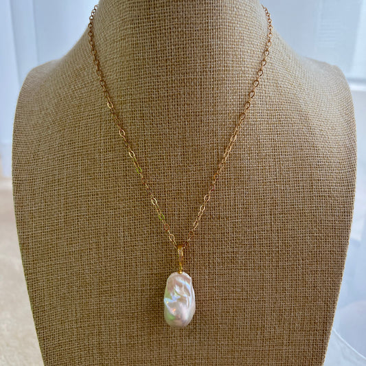 Amelie Baroque Pearl Pendant Chain Necklace